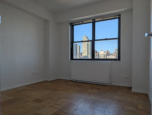 Rented by PocketBroker Inc | media 3