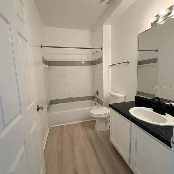 6413 Astor Village Ave #301 — Photo 11