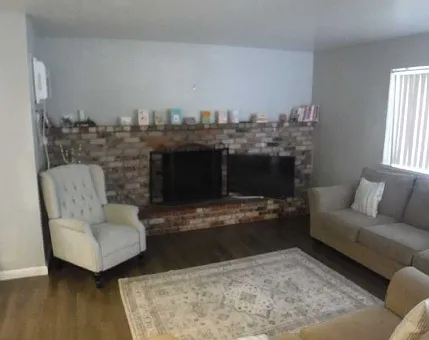 785 Carro Dr #1 — Photo 3