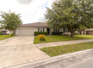 2654 Fox Creek Dr E, Jacksonville, FL 32221