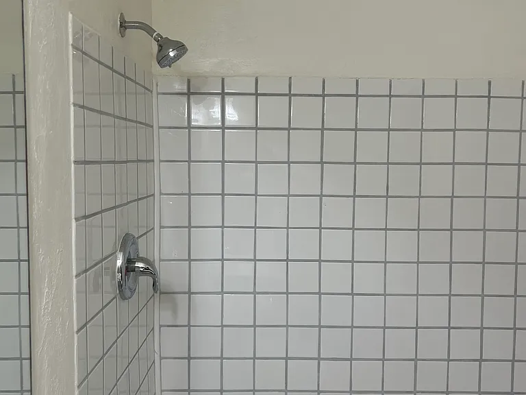 726 E Villa Dr #II — Photo 18