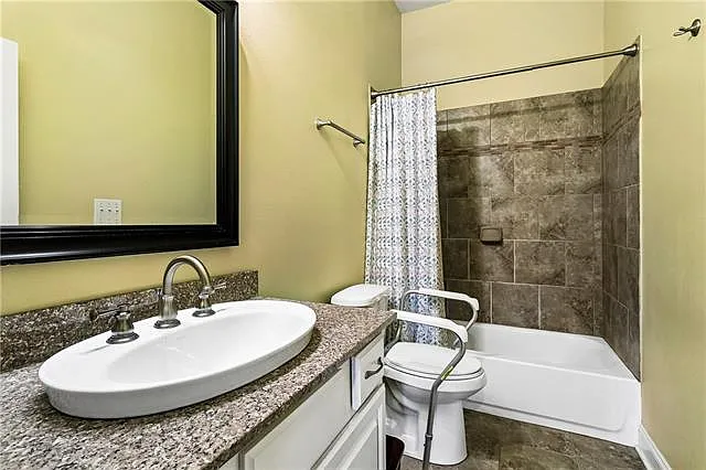 816 Decatur St #A — Photo 9
