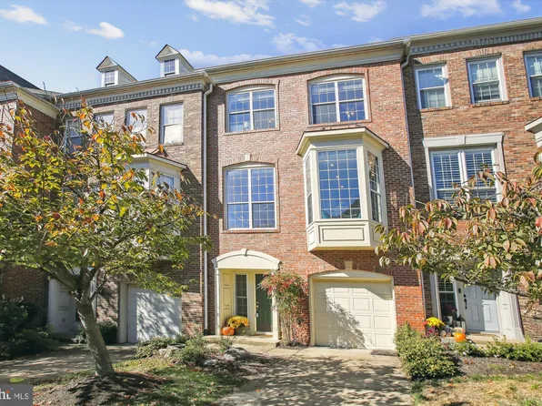 31 Arell Ct, Alexandria, VA 22304