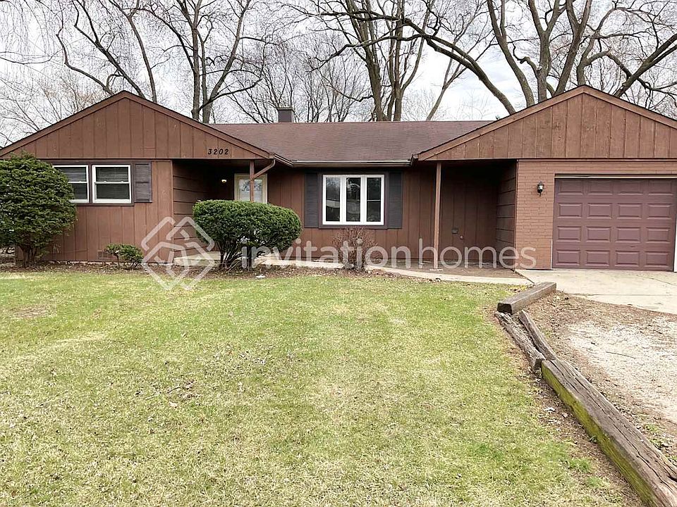 1st image of 3202 Pheasant Dr