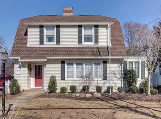 194 Banbury Rd, Mineola, NY 11501