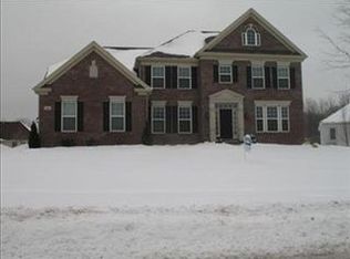 113 Sapphire Ln, Streetsboro, OH 44241