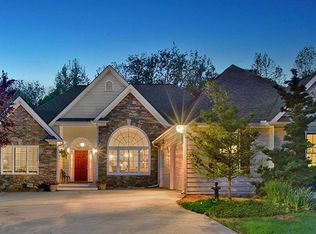 112 Sweetbriar Ct, Canton, GA 30115