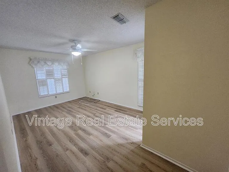 2842 Highlands Blvd #A — Photo 20