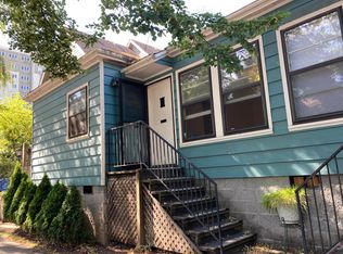1231 NW 20th Ave, Portland, OR 97209
