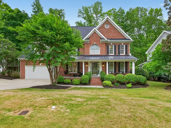 205 Chilcott Ln, Apex, NC 27502