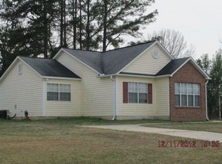 615 Wright Ave, Greenwood, SC 29646