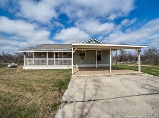 13945 Somerset Rd, Von Ormy, TX 78073