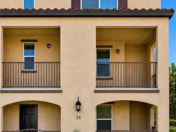 120 S Pacific Ave Unit 34, Santa Ana, CA 92703