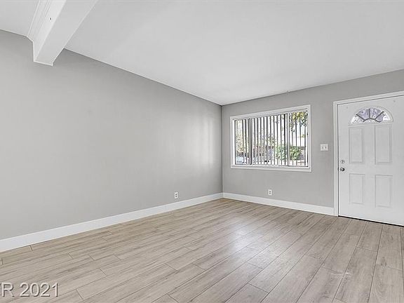 3rd image of 3024 Lawndale St