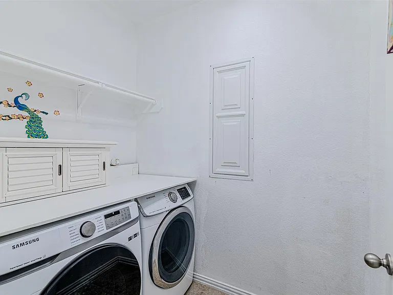 6219 Saint Rosalia Dr — Photo 25