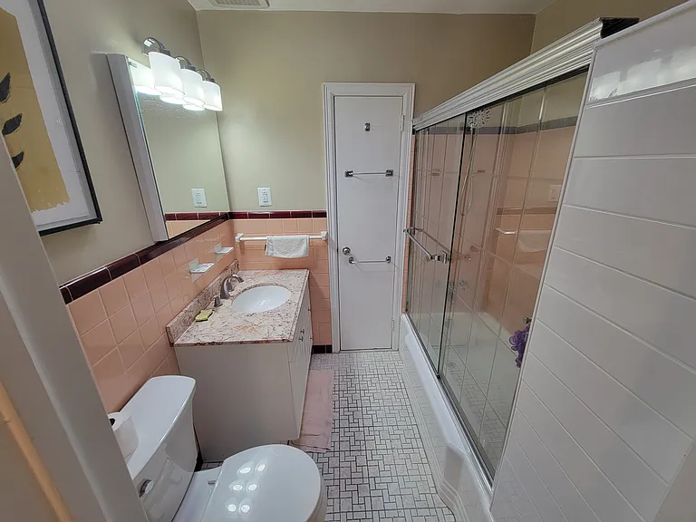 614 E Tabor Rd — Photo 15