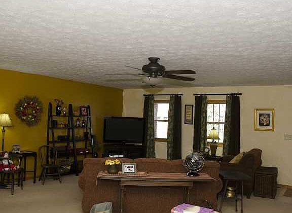 5th image of 144 Gemini Dr