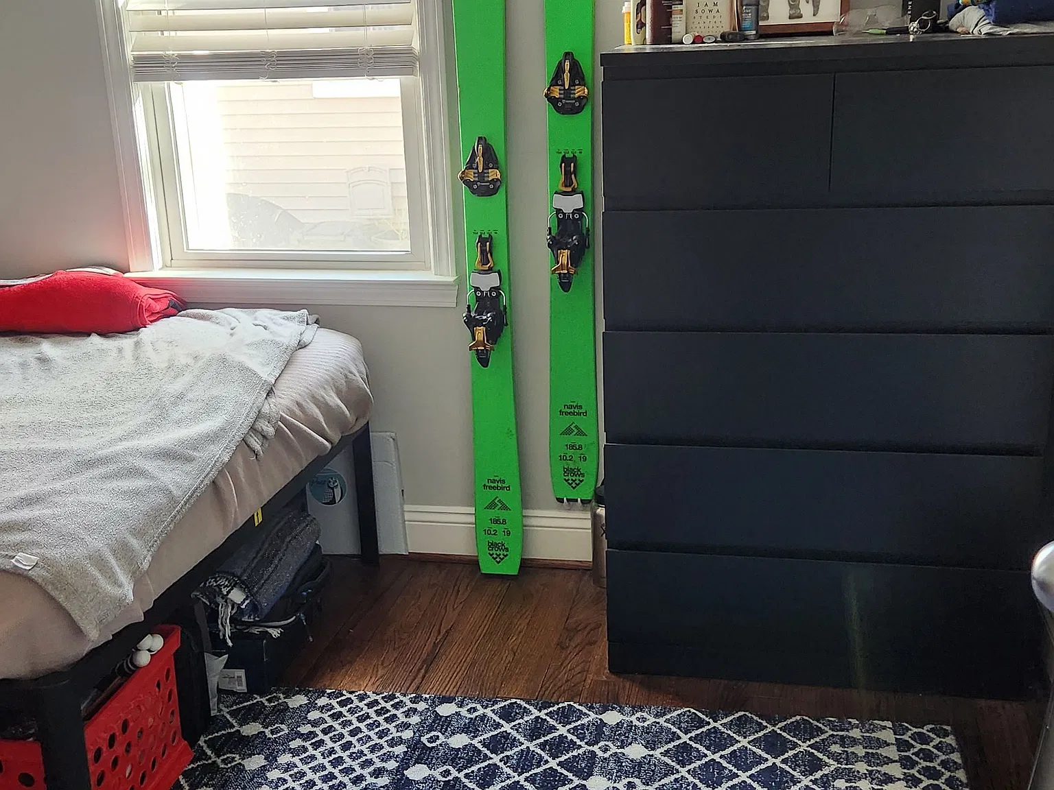 3 bed, 2.0 bath, 2100 sqft, $640 — Photo 3