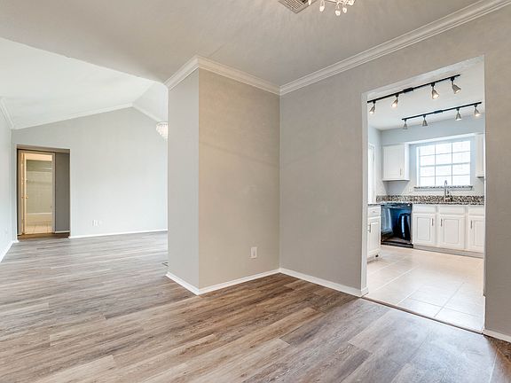 5th image of 5300 Keller Springs Rd APT 2086
