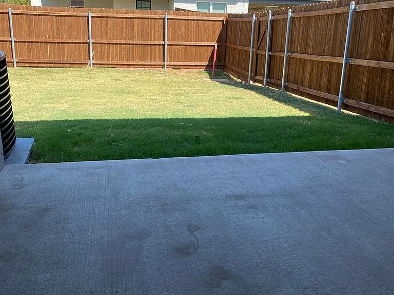 375 Hampton Pl — Photo 14