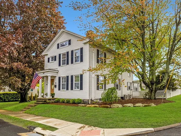 76 Peck Street, Milford, CT 06460