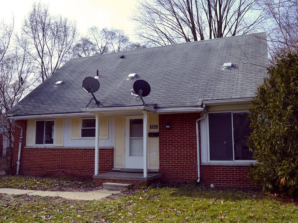 1st image of 684 Cayuga Ave