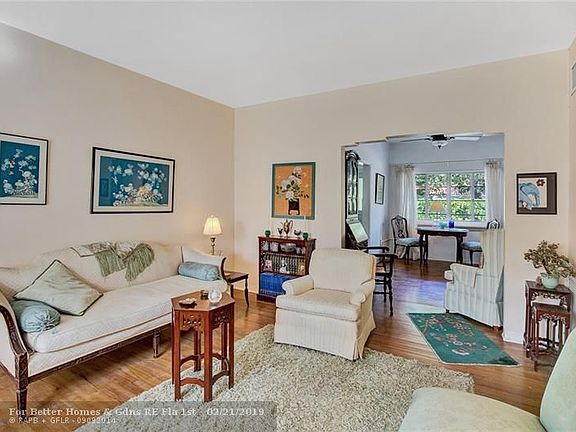 5th image of 637 NE 92nd St APT 10C