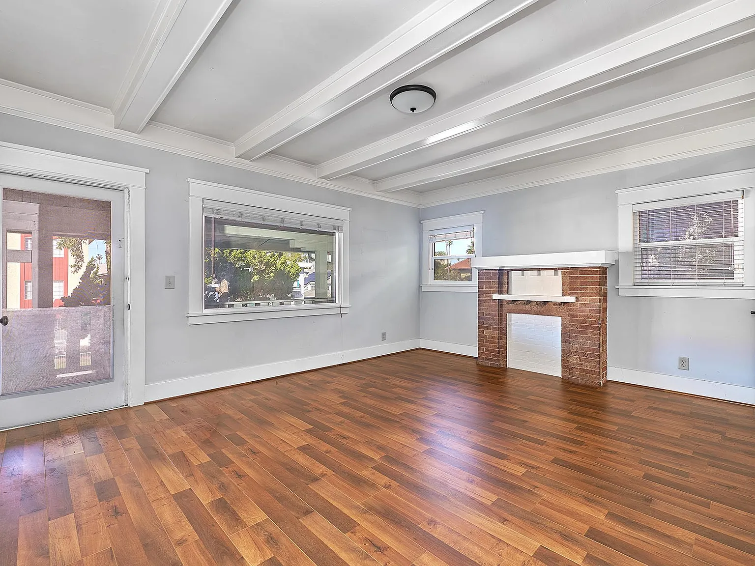 2 bed, 1100 sqft, $2,800 — Photo 3