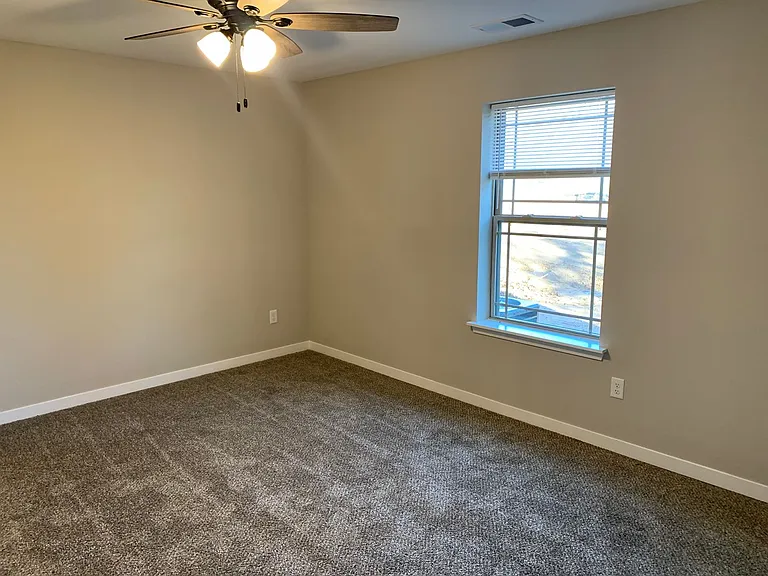 Cypress Ridge Apartments — Photo 26