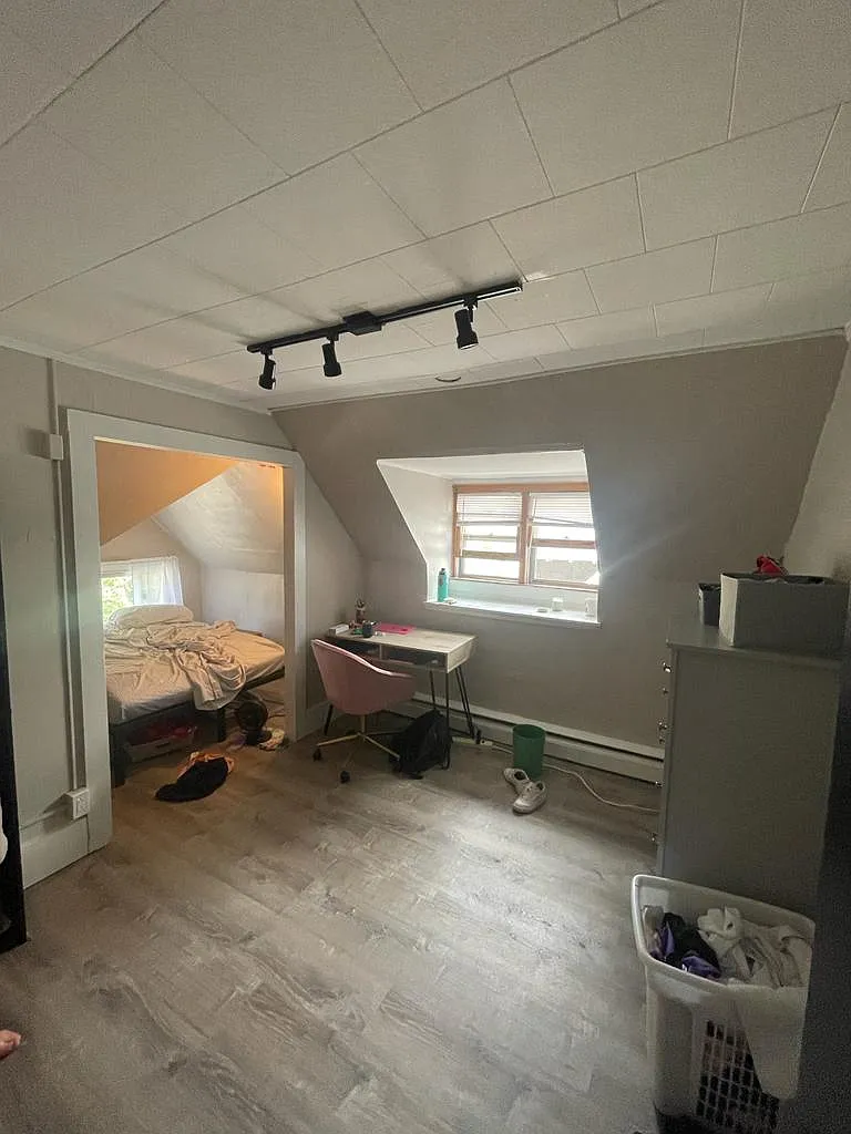 4 bed, $1,025 — Photo 3