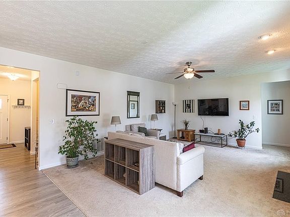 4th image of 2861 Devonshire Ct