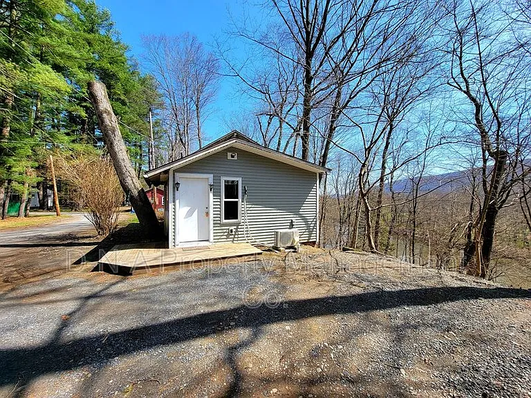 264 Acres Rd #4 — Photo 1
