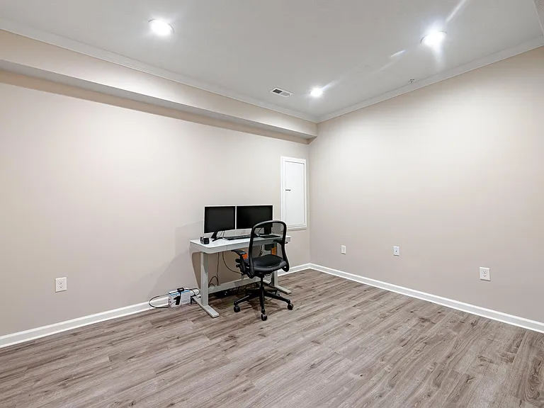 3053 Mahican Cir — Photo 27