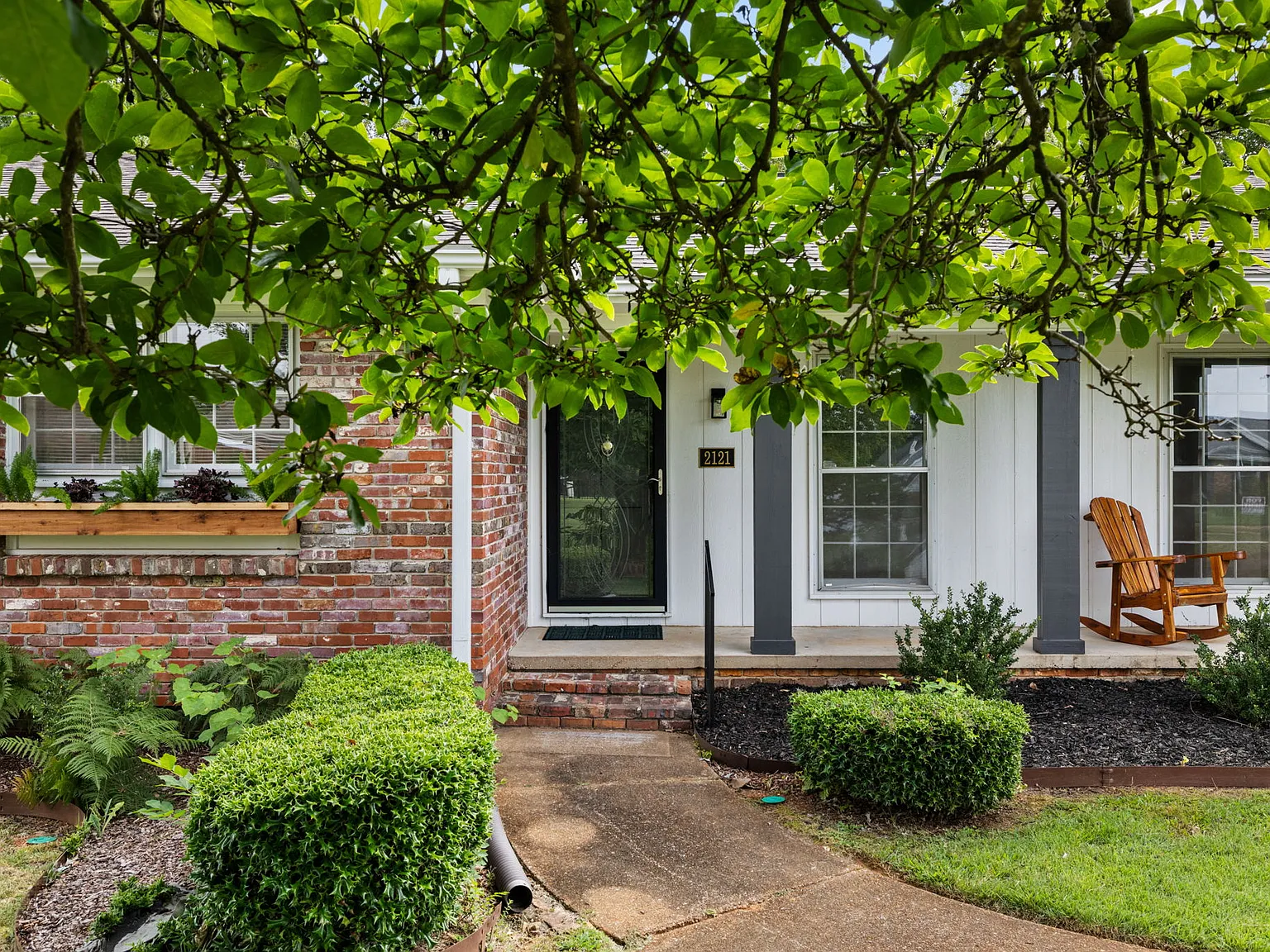 4 bed, 1941 sqft, $1,940 — Photo 3