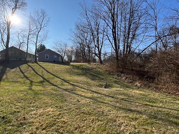 4th image of 114 Springlake Ave