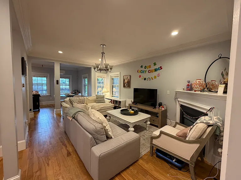 55 Gates St #1 — Photo 3