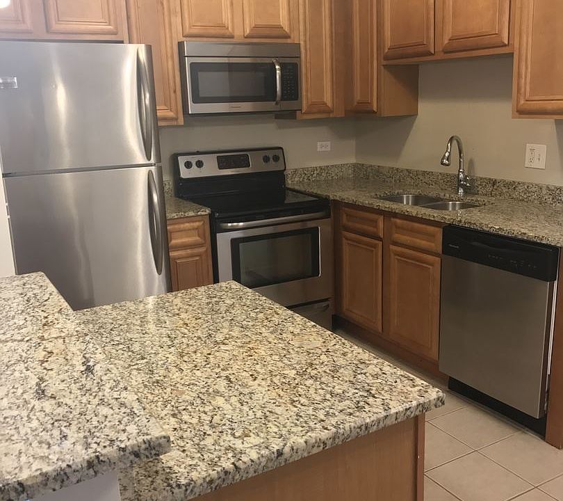 1st image of 580 Lawrence Ave APT 314
