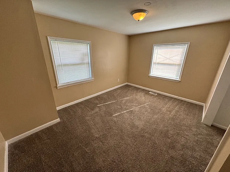 33754 Floyd St — Photo 11