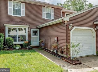 4 Country Ln, Westampton, NJ 08060