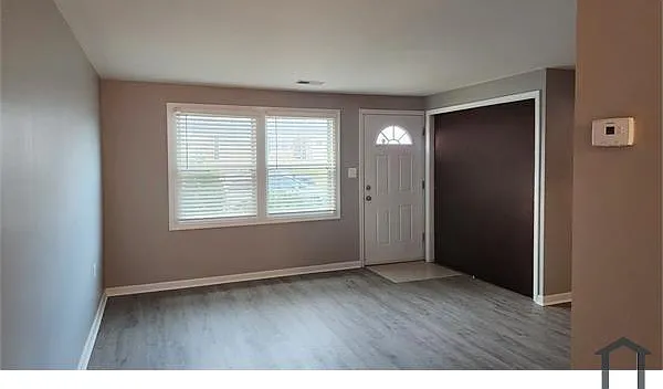 3 bed, $2,895 — Photo 3