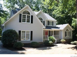 12425 Hillcreek Ct, Midlothian, VA 23112