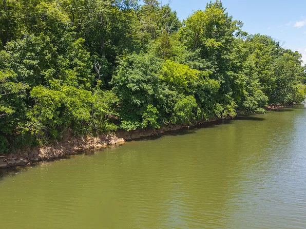 LOT Court, Lynch Station, VA 24571