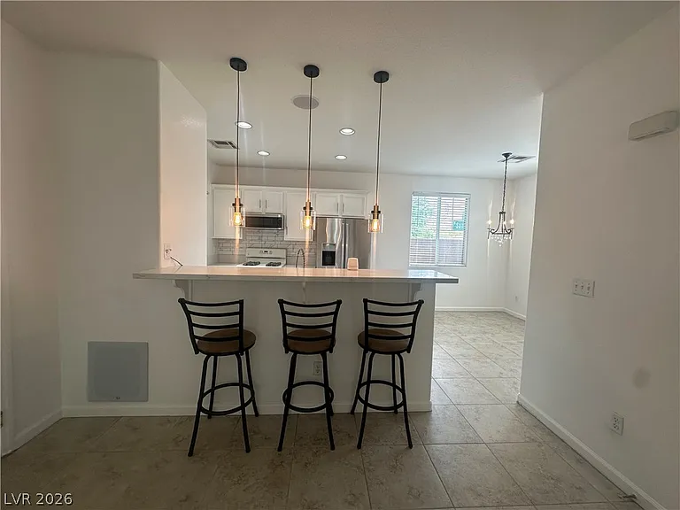 4135 Sparrow Rock St — Photo 5