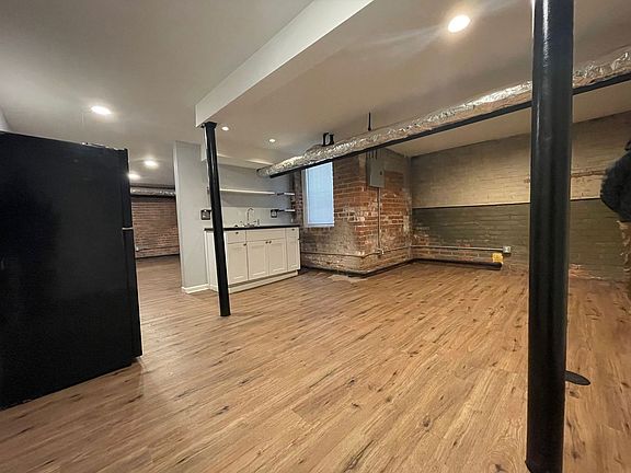 3rd image of 1251 Glynn Ct #G9