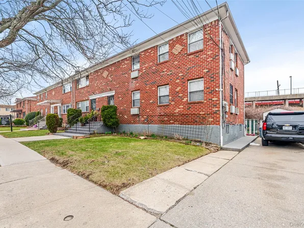 134-10 Garrett Street, Jamaica, NY 11434