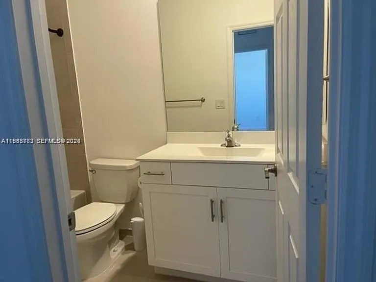 3380 W 108th St — Photo 26