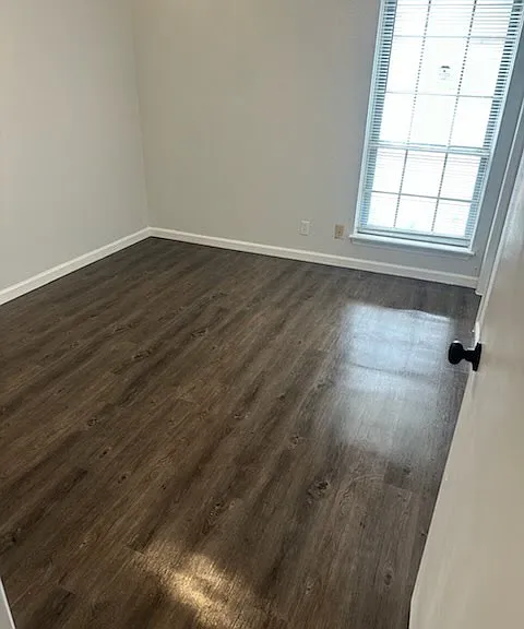 3602 Bremen St — Photo 10