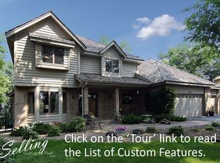 1304 Forest Park Ln, Burnsville, MN 55337