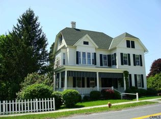 35 Church St, Coeymans, NY 12045