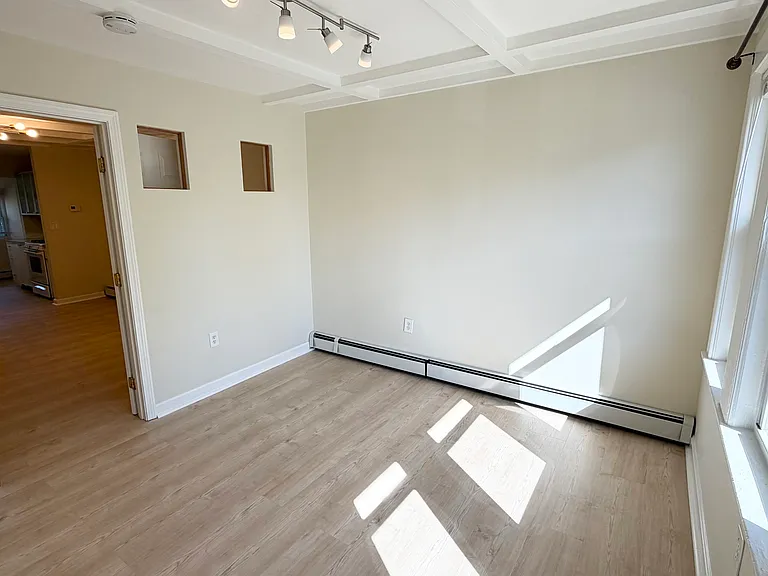94 Old Colony Ave #3 — Photo 11
